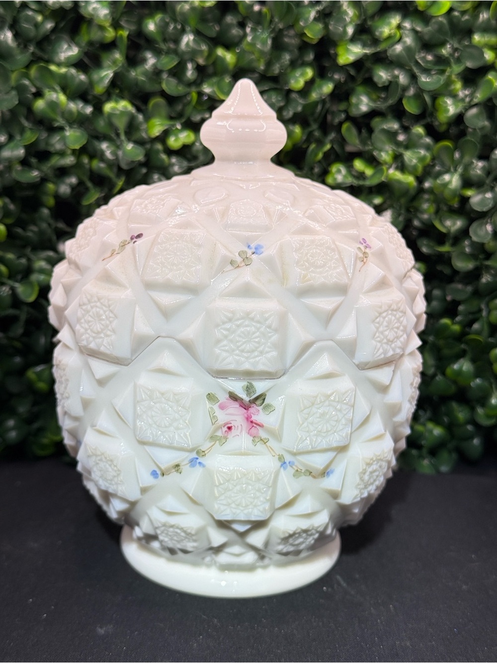 *GLOWS* Vintage Westmoreland Covered Candy Dish w/ Lid
